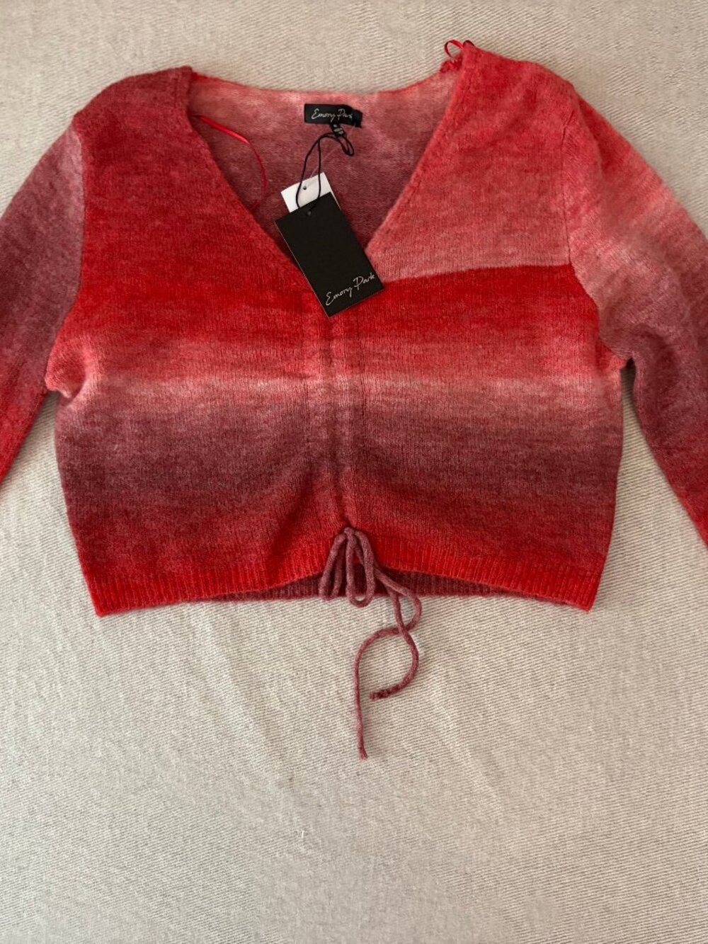 NWT Emory Park Red Ombre Ruched Crop Sweater Size M